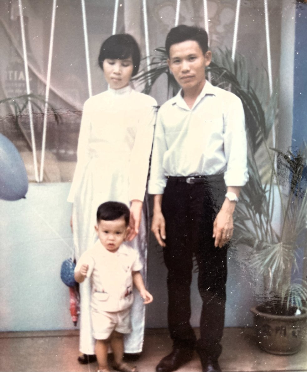 Vietnamese Refugee Experience